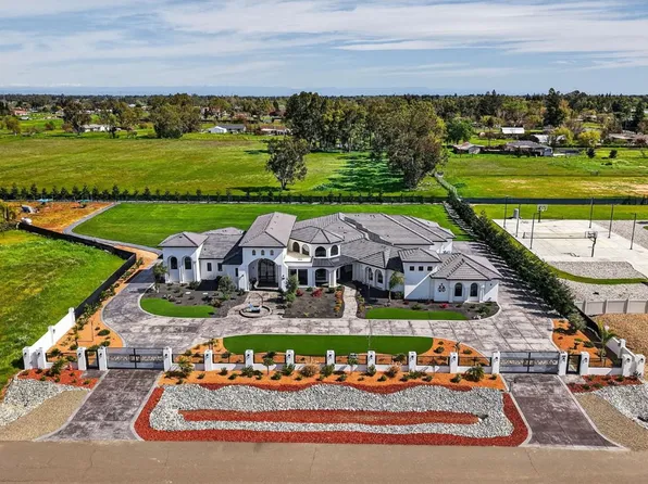 8721 Penta Way, Elk Grove, CA 95624