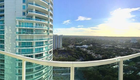 3rd image of 2101 Brickell Ave APT 3007