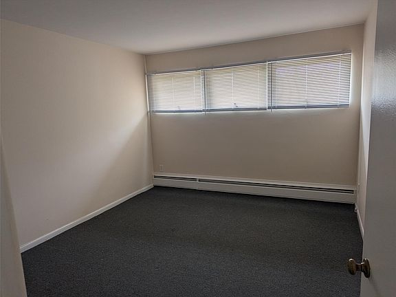 4th image of 113 E Washington Ave #111