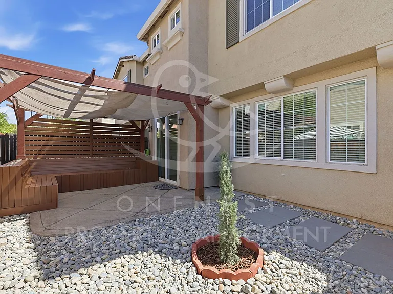 1070 Sierra View Cir #3 — Photo 26