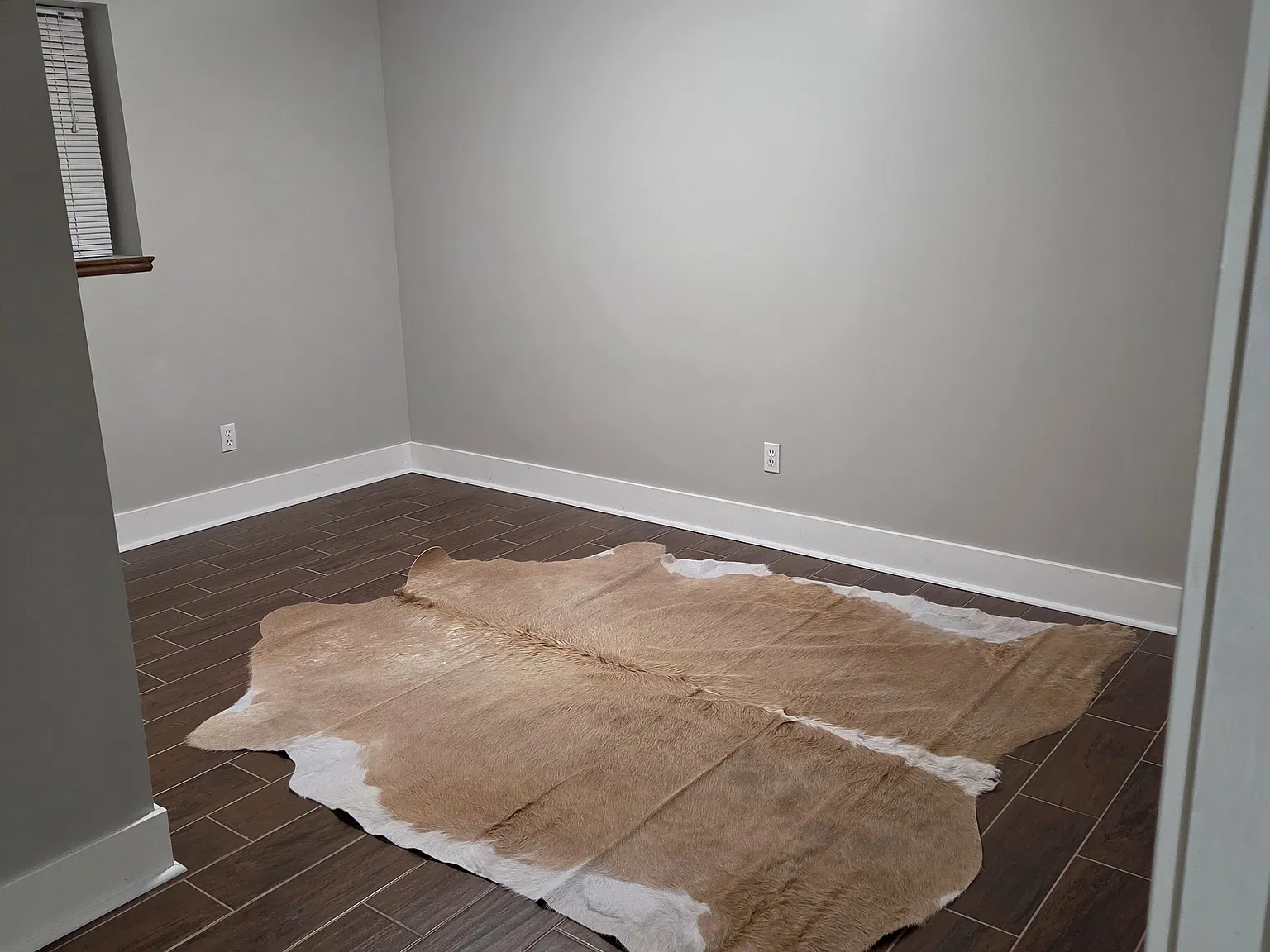 2 bed, 1500 sqft, $825 — Photo 3