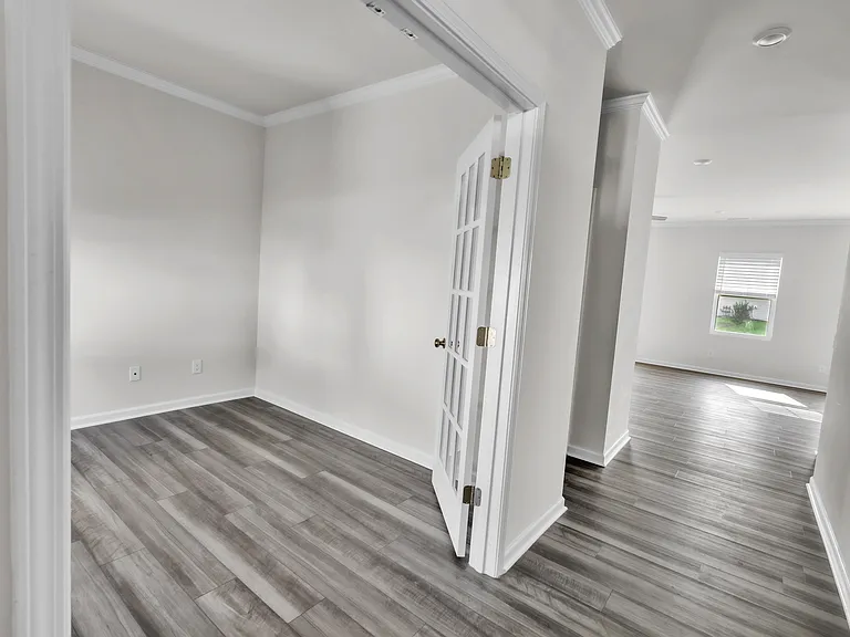 456 Willard Wds Dr — Photo 6