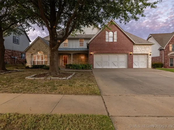 617 S 75th St, Broken Arrow, OK 74014