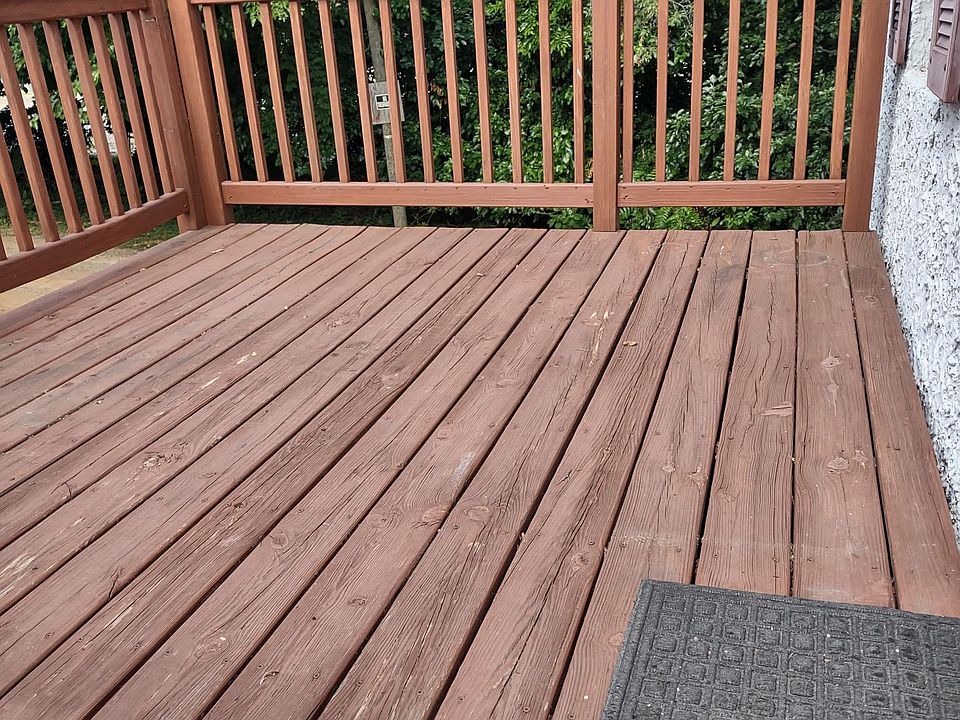 Deck out side front door