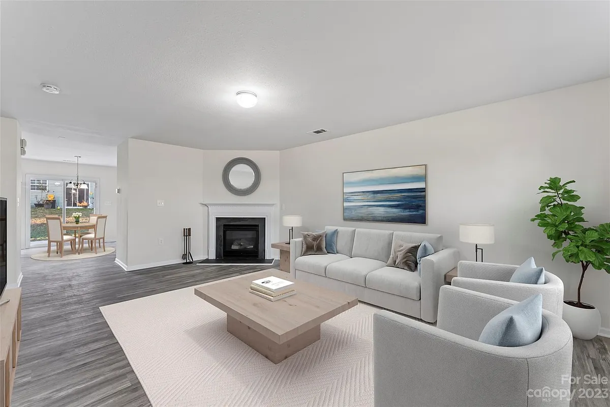 Building Photo - 216 Hunslet Cir