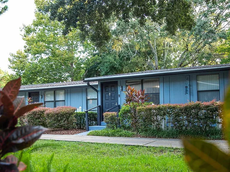 Rosewood Exterior