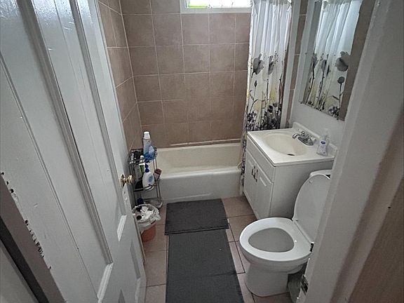 5th image of 55 Hillside St #2