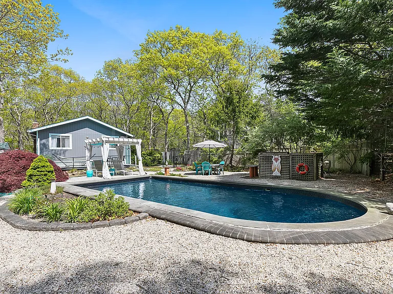50 Hildreth Pl — Photo 1