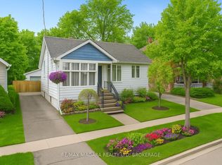 215 Phipps St, Fort Erie, ON L2A 2V4