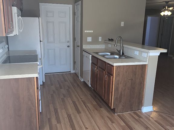 295 Limestone Circle - 7_02212025