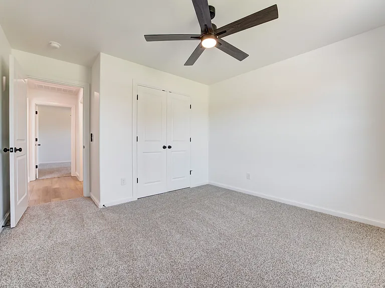 2712 Dunham Dr — Photo 36
