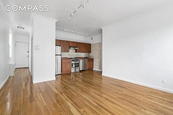 Rented by Compass | media 8