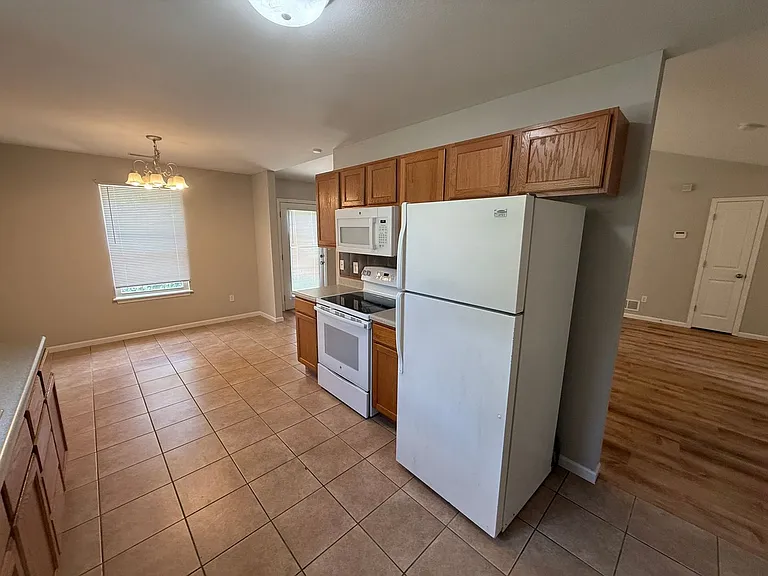 1432 Bodie Dr — Photo 14