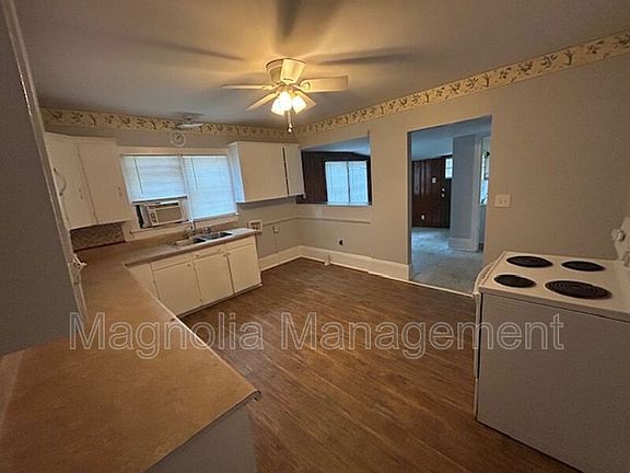 2nd image of 241 Davis St