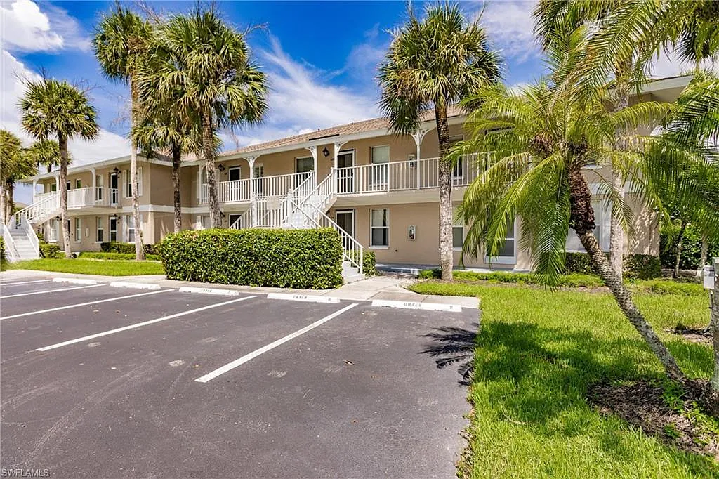 2 bed, 2.0 bath, 843 sqft, $2,150 — Photo 1