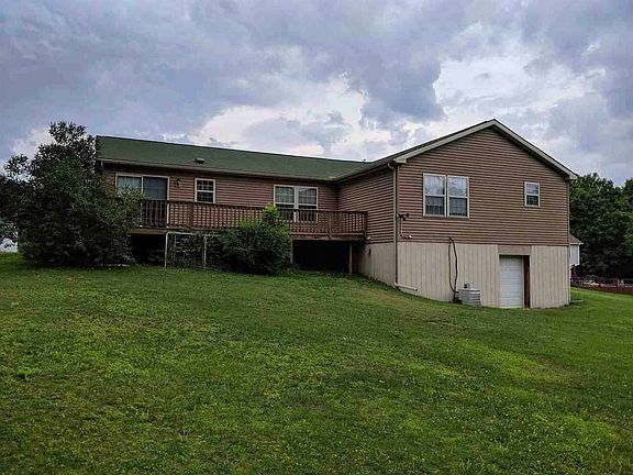 2nd image of 14 Eastview Hts