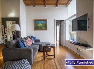 212 Kent Rd, Pacifica, CA
