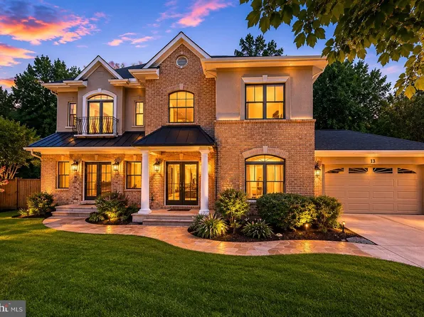 13 Trailridge Ct, Potomac, MD 20854