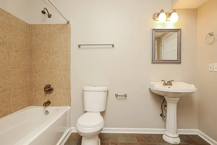 309 Timberglen Dr — Photo 11