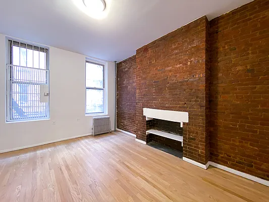 Rented by Compass | media 5