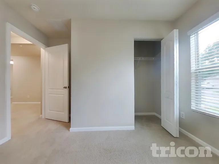 3720 Summit Oaks Dr — Photo 10