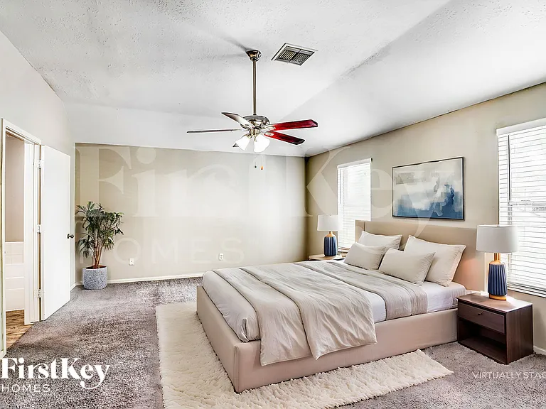 518 Foxglove Dr — Photo 11