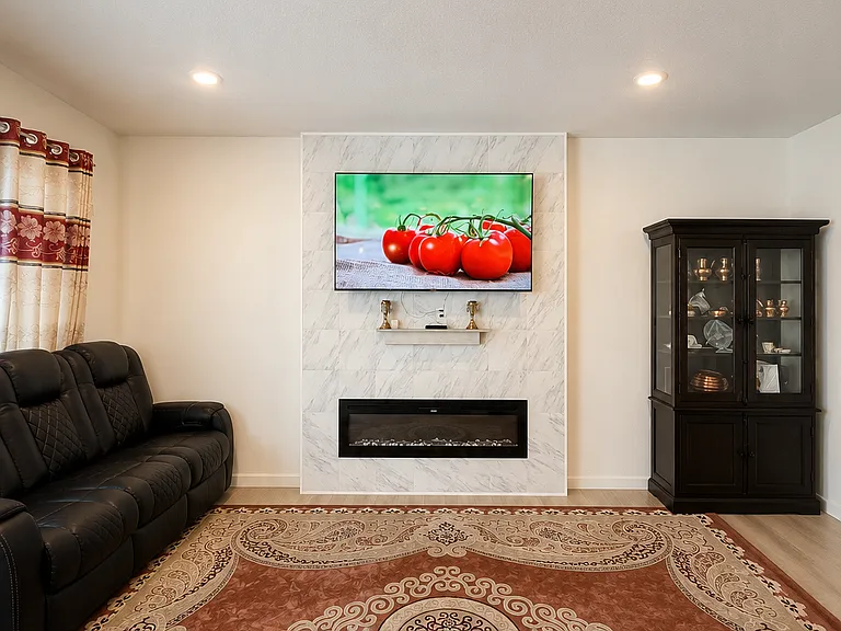 1005 S Elk Way — Photo 10