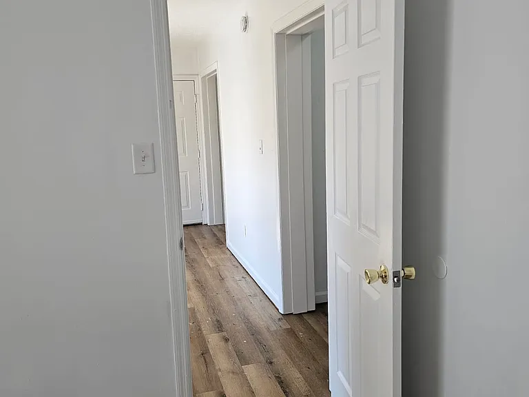 5 E Pinecrest Dr #101 — Photo 5