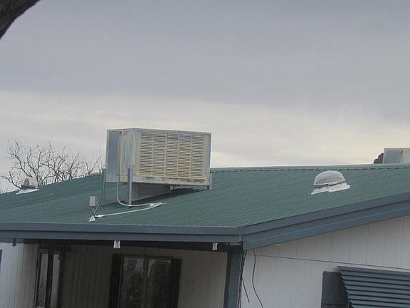 3rd image of 275 N Dorothy Ave