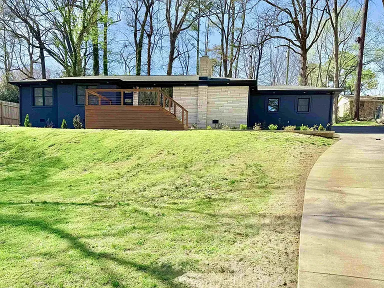 1115 Wildwood Park Rd — Photo 1