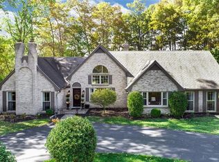 990 Hickory Hollow Rd, Troy, OH 45373