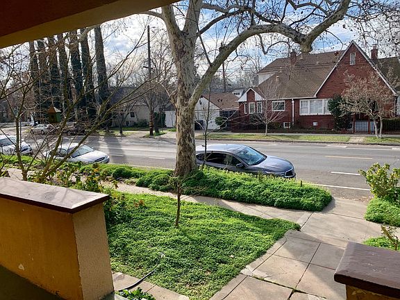 4th image of 2209 2nd Ave