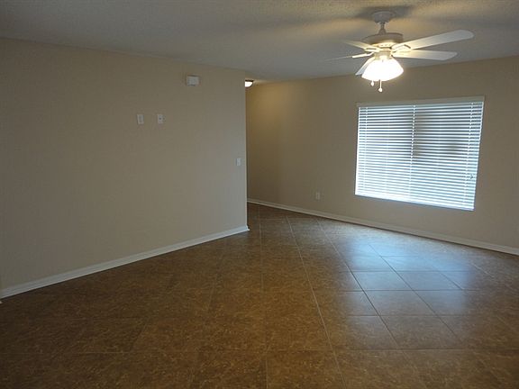 4th image of 11837 Brenford Crest Dr