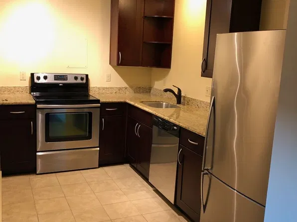 ZTE Mersoleil Franklin, 2635 Franklin Ave E APT B, Seattle, WA 98102