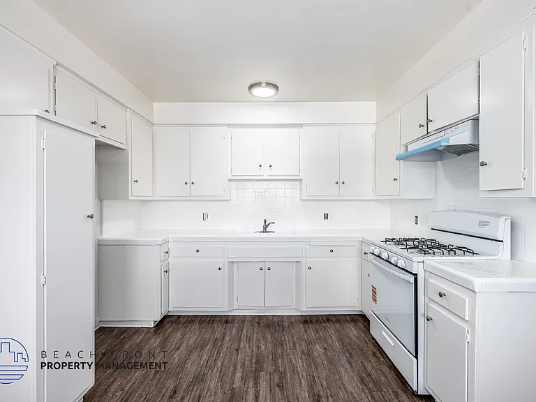 10243 San Antonio Ave. — Photo 1