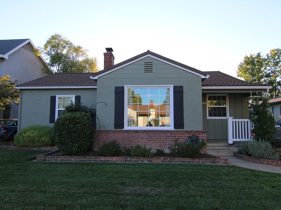 1st image of 424 Lagomarsino Way