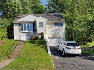 44 Phyllis Rd, West Orange, NJ 07052