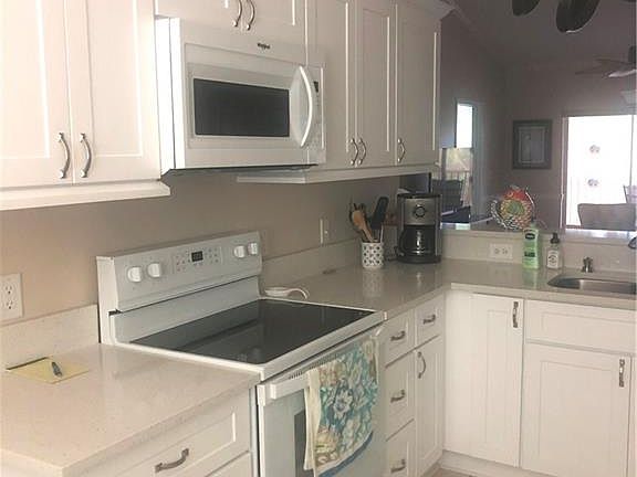 4th image of 422 Valerie Way Unit 201