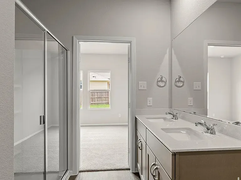 11621 Murano Dr — Photo 4