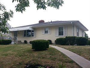 1st image of 1021 S 28th St