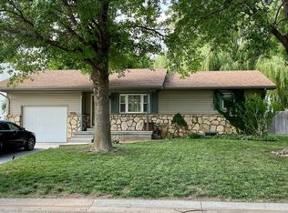 518 W Avenue D Ct, Garden Plain, KS 67050