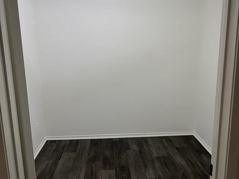 901 S Sherbourne Dr #101 — Photo 16
