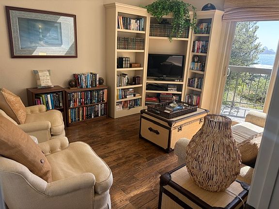 2nd image of 425 Roberts Rd #425