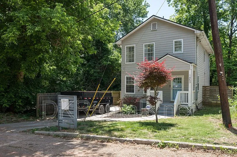 Building Photo - 1453 Chipley St