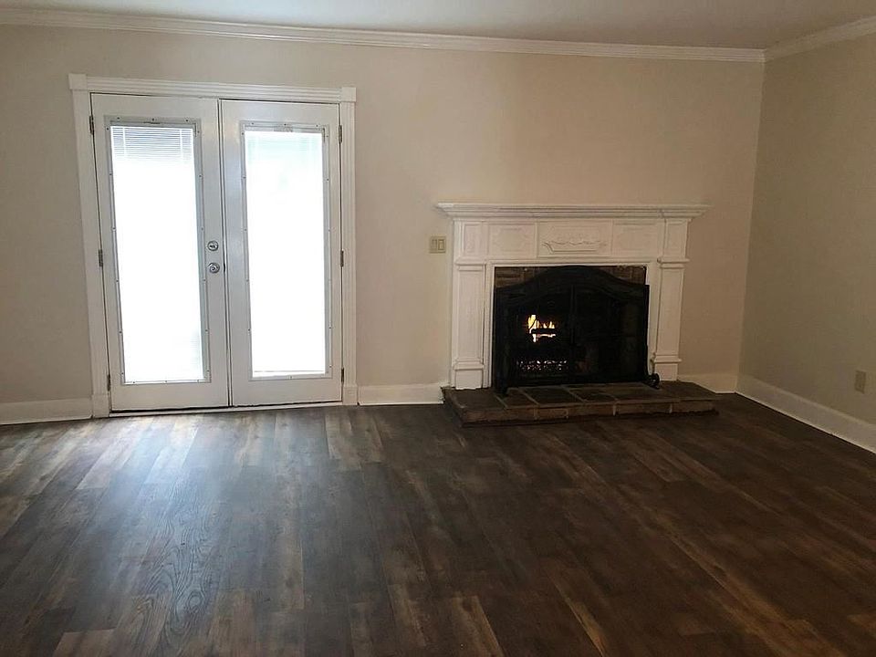 1st image of 1808 Cumberland Valley Pl SE