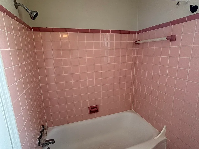 907 E Forest Ave — Photo 11