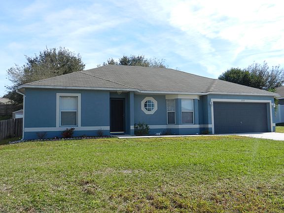 2nd image of 1117 Breezy Knoll St