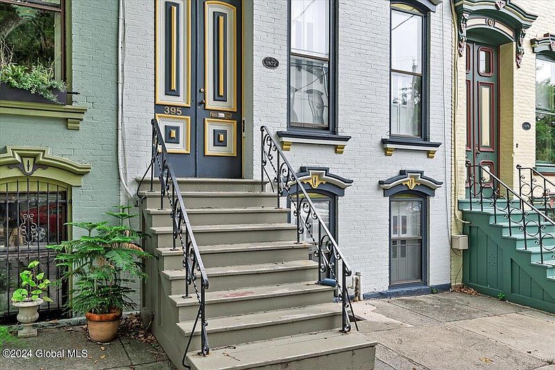 2nd image of 395 Hamilton Street