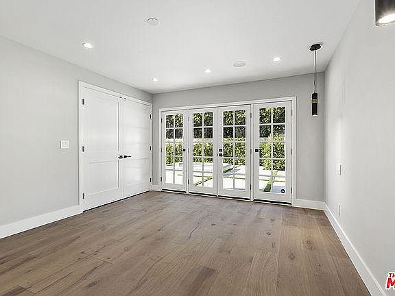 5th image of 44919 Noeline Ave
