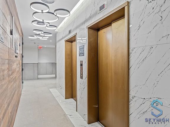 5th image of 153-38 Hillside Ave #4E
